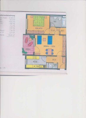 ruhige, renovierte 2-Zimmer- Nichtraucher-Wohnung mit gepflegter Innenausstattung und Loggia