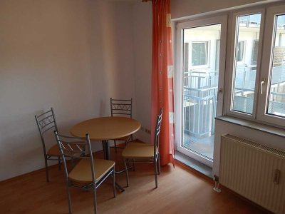 Helle 1-Zimmerwohnung in Neckarau