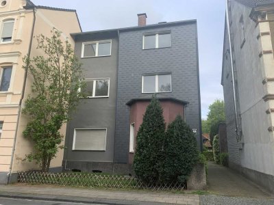 Ruhig und zentral: Freundliche und modernisierte 3,5-Zimmer-Wohnung in Herne