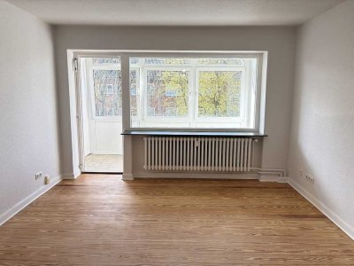 Sanierte 4-Raumwohnung mit Loggia!