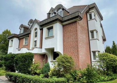 Helle 2-Zimmer Wohnung mit Balkon & Carport