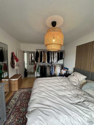 Modernisierte 2-Raum-Wohnung mit Balkon und Einbauküche in Mainz