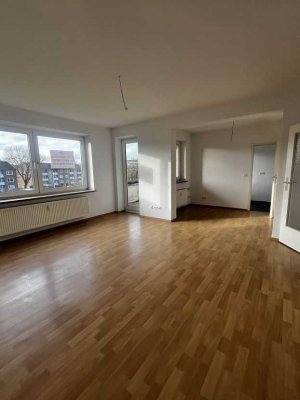 3-Zimmer Wohnung mit zwei Balkonen | 77m² | Dusche