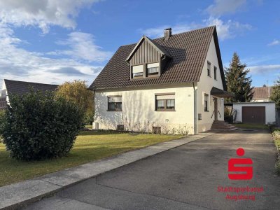 Einfamilienhaus mit großem Grundstück