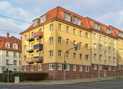 Geräumige 3-Raum Wohnung mit Balkon in Dresden Cotta