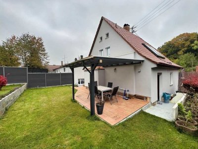 Charmantes Einfamilienhaus mit Garten und Terrasse – Modernes Wohnen in ruhiger Lage