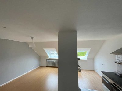 Charmante 2-Zimmer-Wohnung über zwei Etagen im Josefsviertel