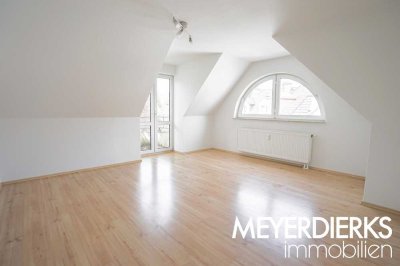 2-Zimmer-Obergeschosswohnung mit Tiefgaragenstellplatz, Terminbuchung über Link, siehe Beschreibung