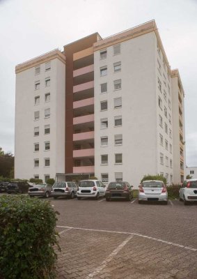 Helle, vermietete 3-ZKB-Wohnung mit Blick über den Hardtwald