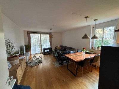 ATTRAKTIVE 2-ZIMMER-WOHNUNG MIT TERRASSE & GARTEN