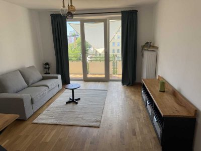 Furnished 2-room apartment / möblierte 2-Zimmer-Wohnung im 4. OG in Schwabing-West