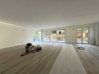 5,5-Zimmer-Neubauwohnung mit Balkon und Terasse in Stuttgart-Kaltental