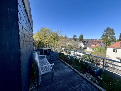 Attraktives Appartment mit Dachterrasse in Kronberg/Ts.
