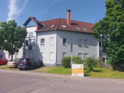 *** DACHGESCHOSS - HELL - TAGESLICHTBAD***