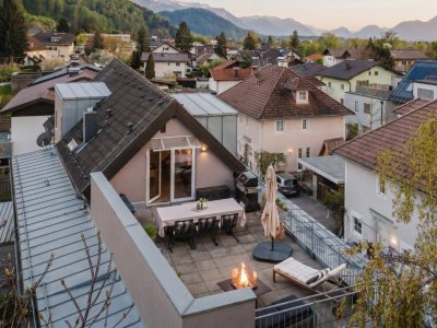 Zwischen Weite und Rückzug - Maisonette Penthouse mit 40 m² Dachterrasse in naturnaher Stadtlage