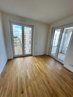 Helle 3-Zimmer-Wohnung 4.OG mit Südbalkon und Parkblick in Frankfurt-Bockenheim