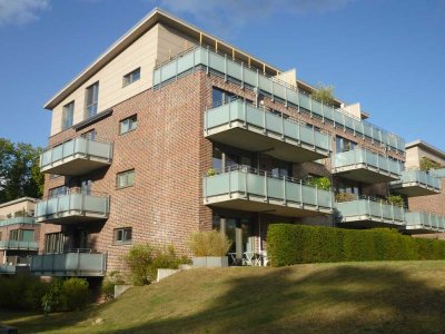Buchholz: Moderne 2 Zimmer Wohnung (Bj. 2019) mit Balkon und Fahrstuhl
