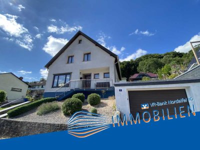Solides Einfamilienhaus über den Dächern von Blankenheim - Viel Platz mit durchdachter Aufteilung