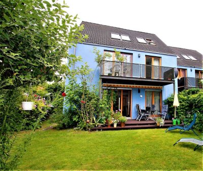 Urlaubsflair am Zeesener See: 5-Zimmer-Doppelhaus, Naturidylle und hochwertige Ausstattung."