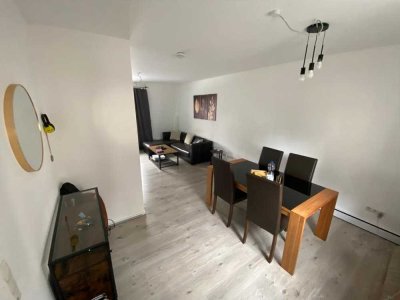 gemütliche 2 Zi Wohnung im EG