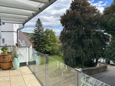 Lichtdurchflutete 3-Zimmer Dachgeschosswohnung mit Balkon in Hochdorf