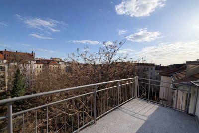 Frei werdende Maisonette-Wohnung in Schleußig mit Balkon