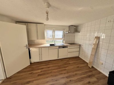 Erstbezug nach Sanierung: attraktive 3-Zimmer-Wohnung mit EBK und Balkon in Bretten