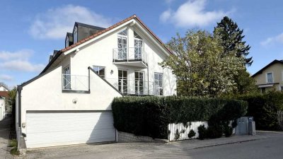 Traumhafte 3-Zi.-Dachgeschosswohnung über 2 Etagen in Trudering