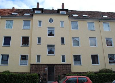Stöcken nähe VW helle 2- Zimmer Wohnung ideal für Student oder Berufspendler