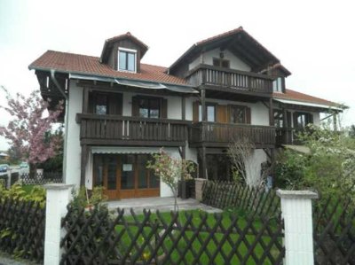 Modernes, großzügiges 6-Zimmer-Reihenendhaus mit gehobener Innenausstattung in Bruckmühl