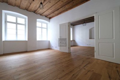 Exquisites Wohnen zwischen Tradition und Moderne in der City - Mit privatem Aufzug