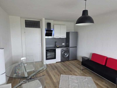 Möblierter Erstbezug in Ffm-Oberrad: Renov. 1-Zi-Wohnung + Balkon + opt. TG-Stellpl. nahe Stadtwald