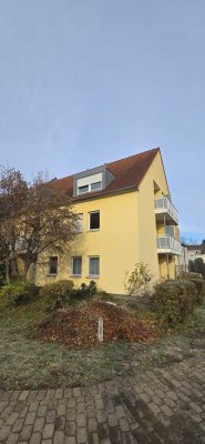 Möbliertes Apartment mit Balkon & TG – Nordstadt – 9 Min. zum Flughafen