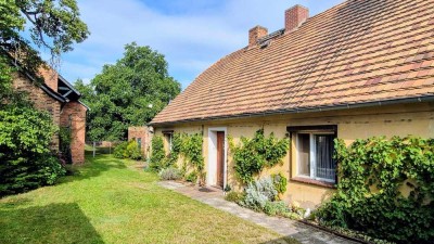 Bauernhaus mit großem Grundstück auf dem Land zu verkaufen