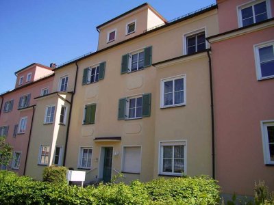 1,5 Zimm-Wohnung in Marienthal mit tollem Blick ins Erzgebirge, Laminat, Balkon