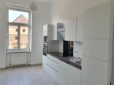 MIETE! Charmante 2-Zimmer-Dachgeschoßwohnung in top Lage in 4400 Steyr