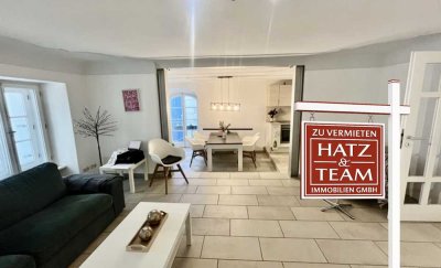 WG geeignet! 
Charmante 4-Zimmer-Wohnung auf zwei Etagen in der bekannten Künstlergasse von Passau!