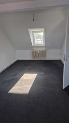 Dachgeschosswohnung in zentraler Lage von Koblenz!