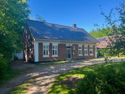 Charmanter Altbau in idyllischer Lage von Tangstedt!