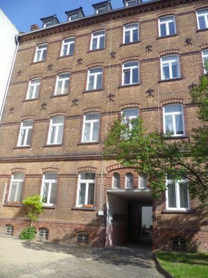 Wunderschöne 3 Zimmer Altbauwohnung (seit 1990 vermietet) in WI - Stadtmitte provisionsfre