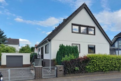 3,5 Zimmer Whg. mit Terasse und Gartenmitbenutzung. Haustiere erlaubt.