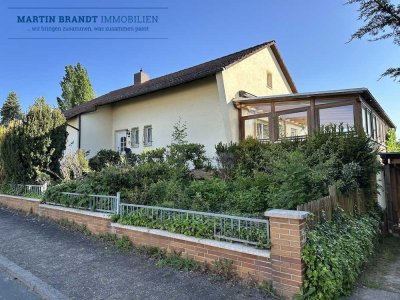 Freistehendes Einfamilienhaus mit Garten und Garage in Hünstetten-Limbach