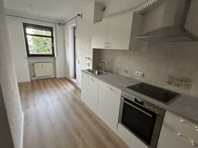 2ZKB Wohnung mit neuer EBK - Nahe A8