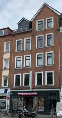 Vollständig renovierte Wohnung, neue EBK nahe Exerzierplatz
