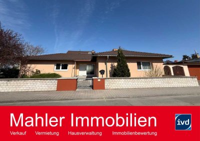 ! RESERVIERT ! Winkelbungalow modernisiert in interessanter Lage von Lorsch