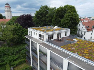 Alpen in Sicht – Wohnen auf höchstem Niveau: Exklusives 4-Zi.-Penthouse. Lift direkt in die Wohnung.