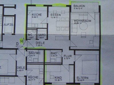 4 Zimmer Wohnung  mit Balkon und  Tiefgaragenstellplatz
