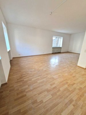 Helle 3-Zimmer-Wohnung mit Balkon in ruhiger Lage von Zweibrücken - provisionsfrei
