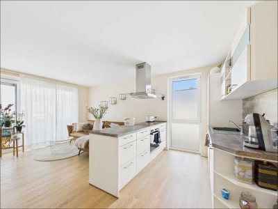 Helle 4 - Zimmer-Wohnung mit EBK in Aschaffenburg / Damm