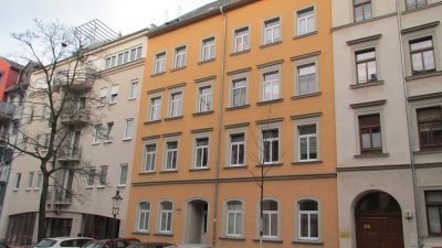 ***2 Zimmer, mit Balkon, in ruhiger, zentraler Stadtlage***
